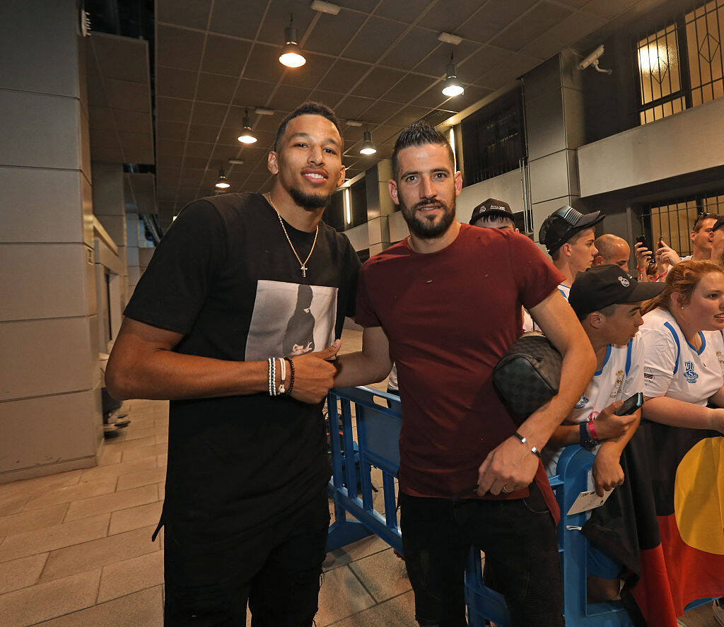 英超战报：亚当斯中圈吊门，勒菲传射，桑德兰3-2伯恩茅斯（英超快讯：亚当斯中圈吊射，勒菲传射建功，桑德兰3-2伯恩茅斯）