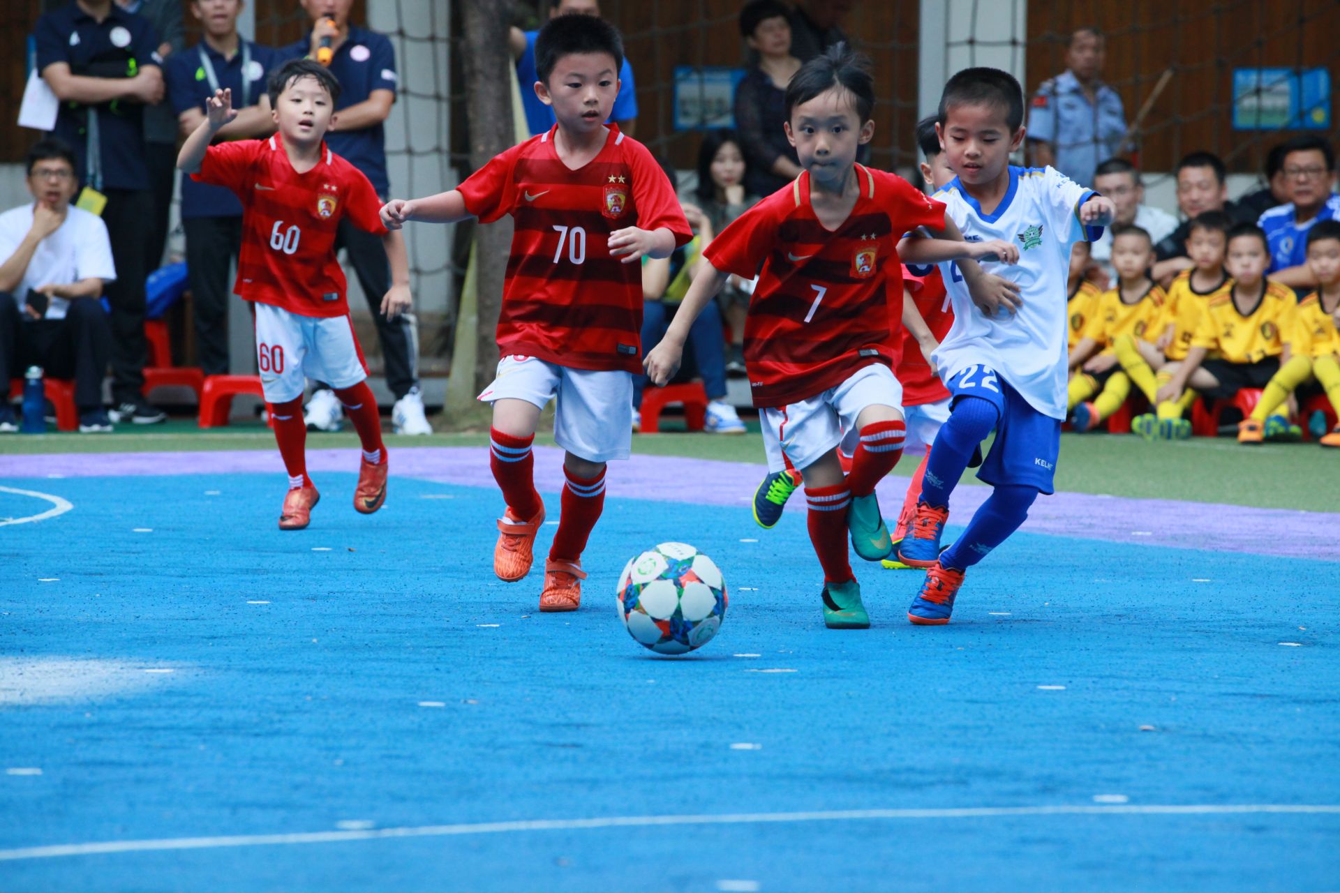 常在河边走哪有不湿鞋，恰尔汗奥卢国米生涯首次点球被扑（再稳也难免失手，恰尔汗奥卢国米生涯首度点球被扑）