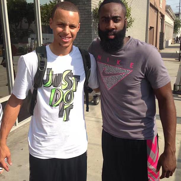 至于吗？一场普通杯赛差点干废广东2大将，粤迷：不是故意真不信（普通杯赛险些伤及广东两大将，粤迷：不信这不是故意）