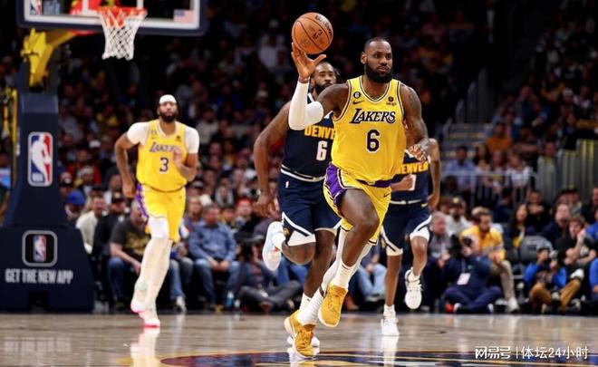 SGA场均正负值+14.96，超过2016年的库里和追梦（SGA场均正负值+14.96，力压2016年库里与追梦）