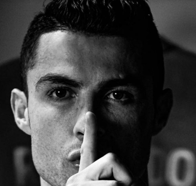 霍伊伦本赛季意甲10场4球，与上赛季联赛进球数持平（霍伊伦本季意甲10战4球，已追平上赛季联赛进球数）