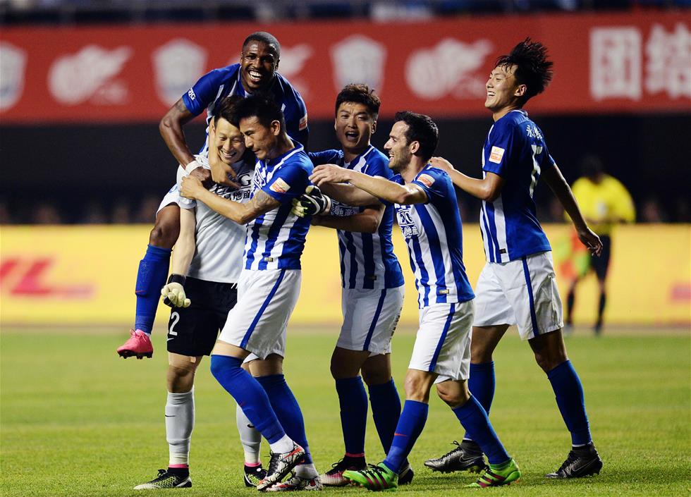 五粮液FIFA2026世界杯官方联名产品全球首发 携手世界杯开启“美酒+体育”跨界叙事新篇（五粮液FIFA 2026世界杯官方联名新品全球发布 与世界杯共启“美酒+体育”跨界新篇章）