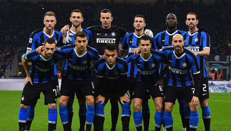 徐根宝：说我落伍的都不知道，我每天要看曼城、巴萨的比赛（徐根宝回应落伍质疑：我每天都看曼城和巴萨的比赛）