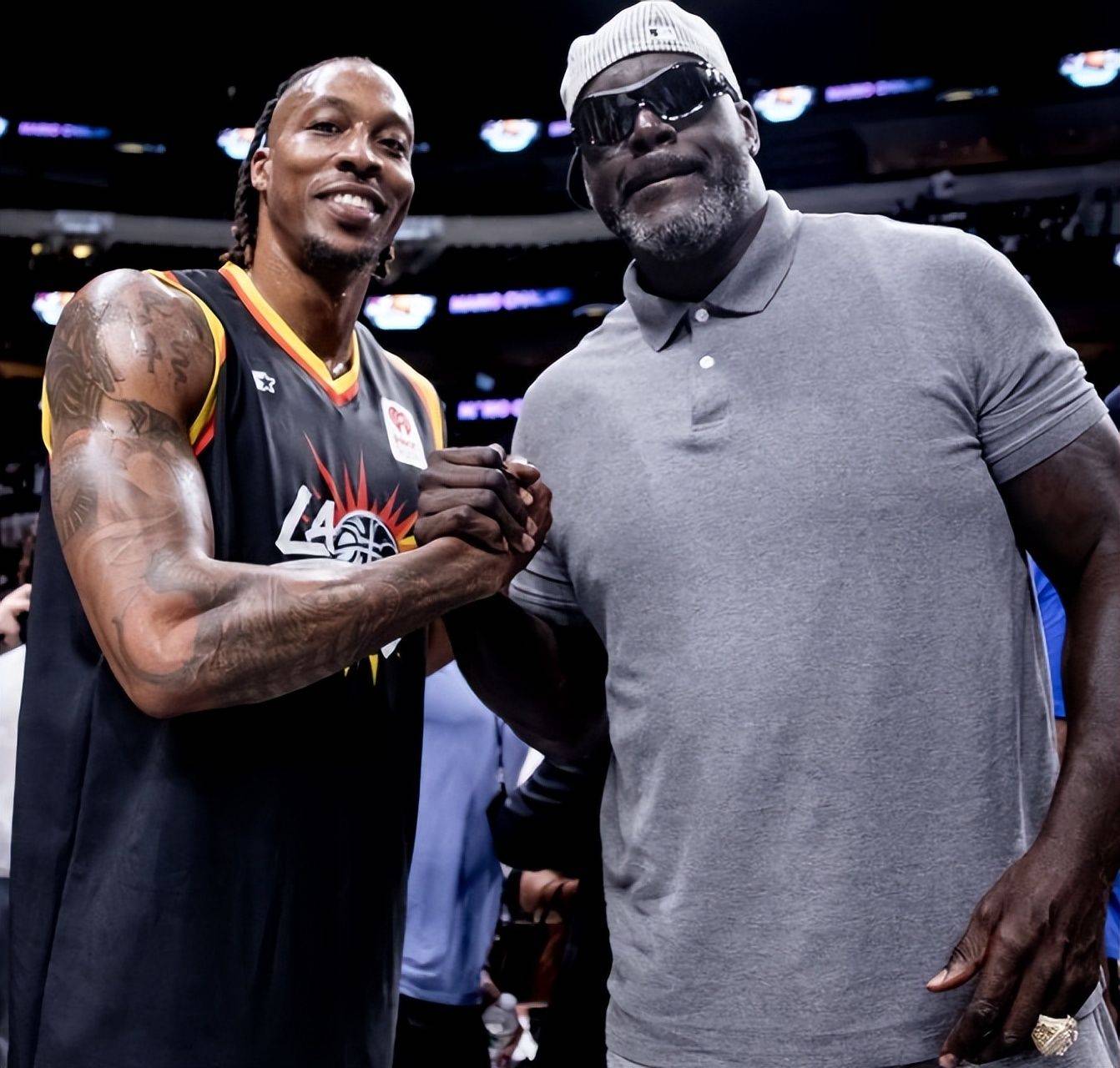 自2021年11月以来，蓝军首次英超客场三连胜且零封对手（蓝军自2021年11月以来首次在英超客场实现三连胜并保持零失球）