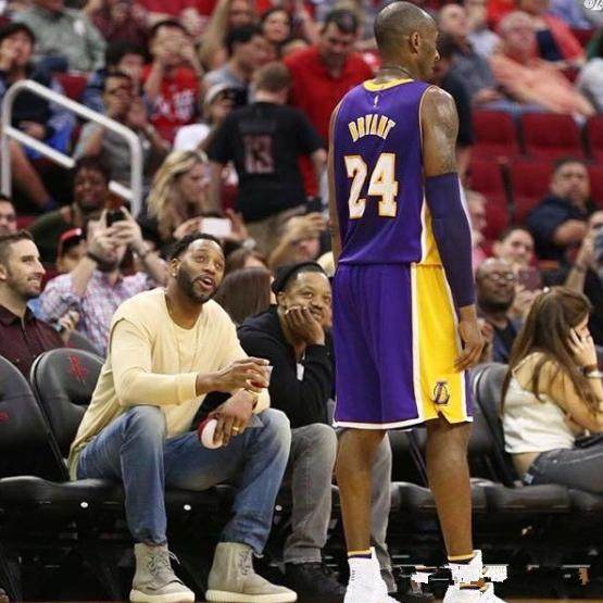 马卡：皇马高层连夜开会，确定欧冠对曼城是阿隆索生死战（马卡报：皇马高层通宵商议，欧冠对曼城被定为阿隆索的背水一战）