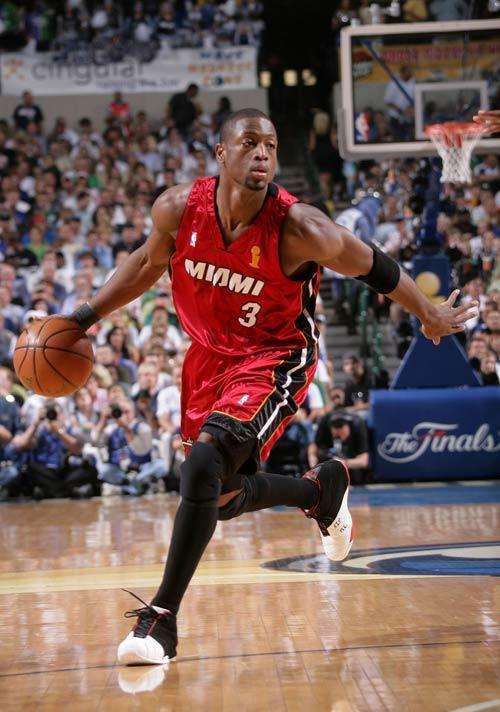 德泽尔比：为什么马赛不能赢得欧冠冠军呢？（德泽尔比：马赛为何无法夺得欧冠？）