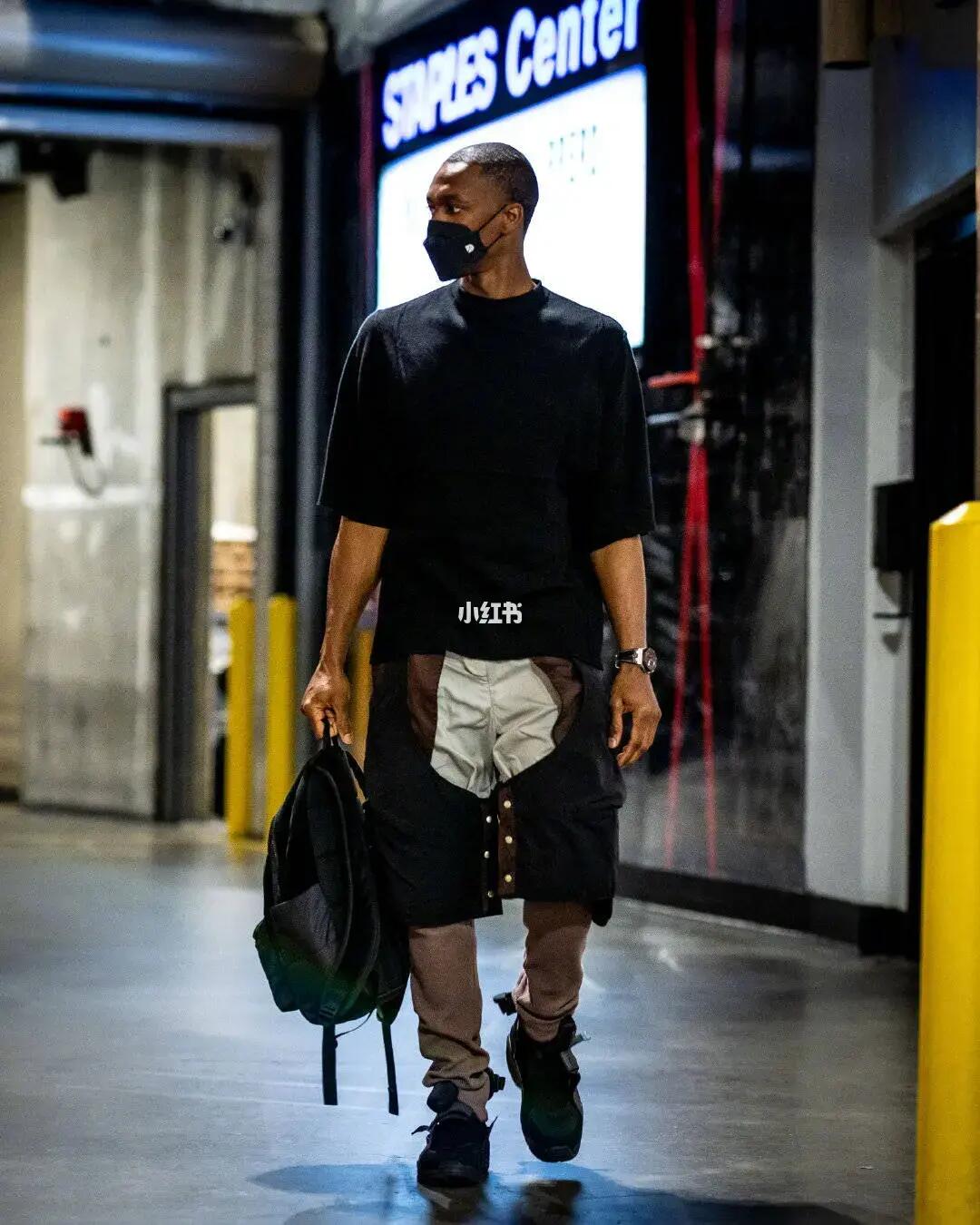 索尔斯克亚：02年欧冠半决赛我错失绝佳机会，基恩见我就提它（索尔斯克亚谈2002欧冠半决赛：错失关键机会，基恩至今逢面必提）