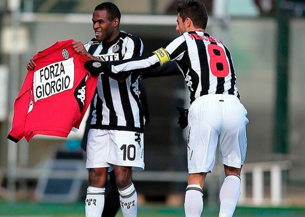 德转公布英超U21身价榜，切尔西18岁新星8000万欧居首（转会市场发布英超U21身价榜，切尔西18岁新星以8000万欧登顶）